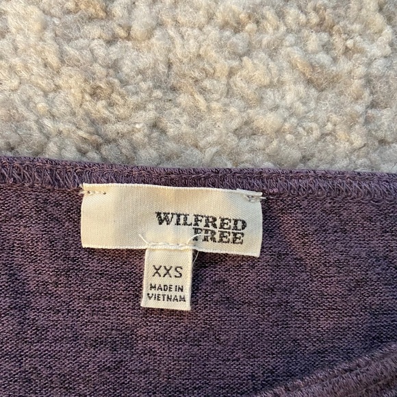 Wilfred Free / Aritzia Alek T-Shirt - Picture 2 of 3